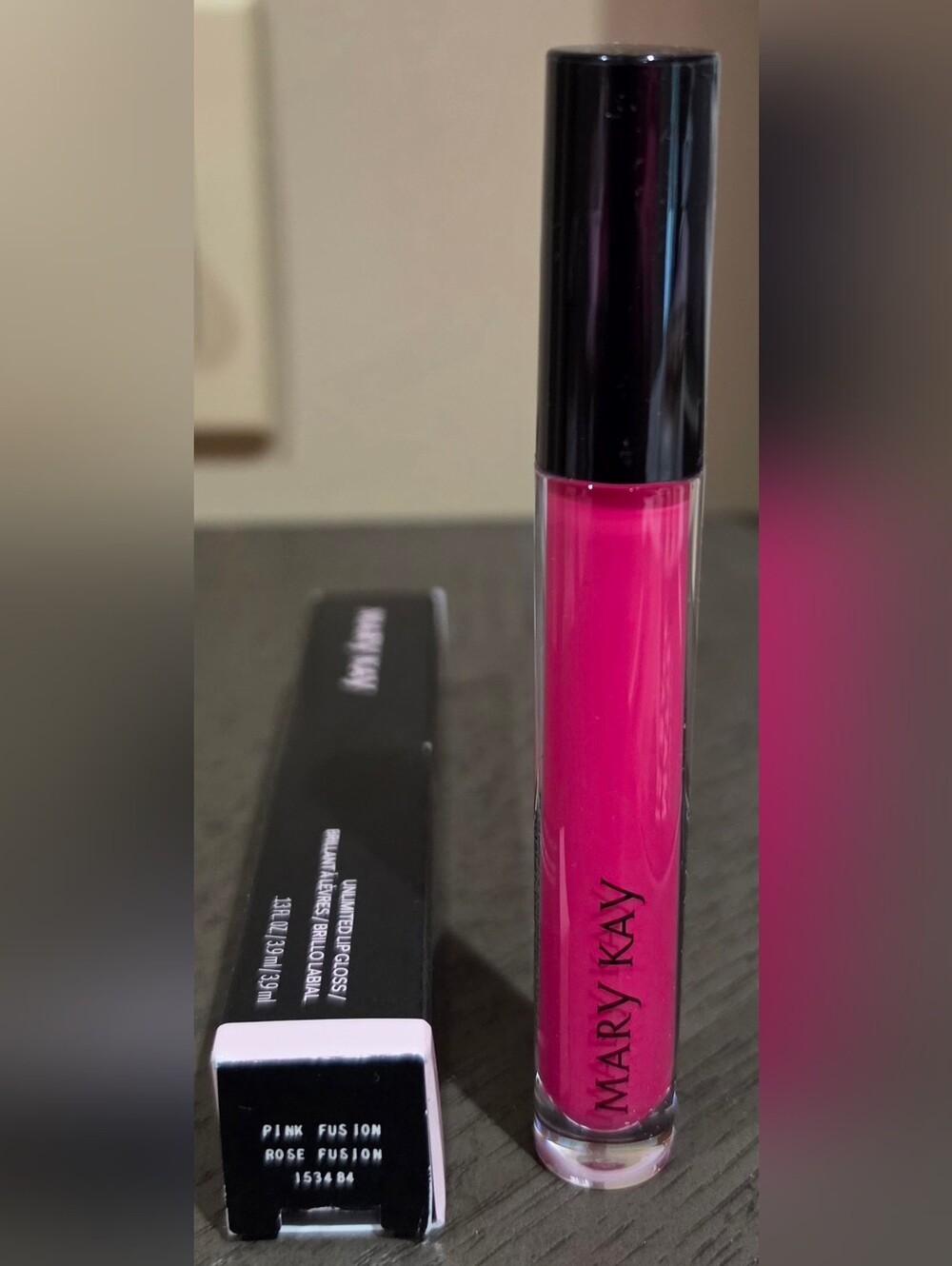 Mary Kay Unlimited Lip Gloss - Pink Fusion
